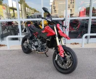 DUCATI V2