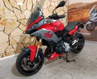 BMW 900 XR .