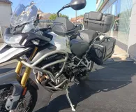 TRIUMPH 1200 Rally Pro REVISEE