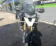 TRIUMPH 1200 Rally Pro REVISEE