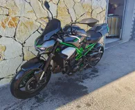 KAWASAKI 900 (Z900)
