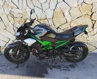 KAWASAKI 900 (Z900)