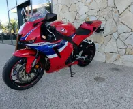 HONDA 600 RR + options  cbr600rr
