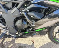 KAWASAKI 125 GAR 13/06/2030 POT,BULLE,CAPEAU DE SELLE A SAISIR