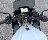 APRILIA 1100 V4 Euro 5 175cv 1er main
