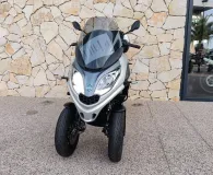 PIAGGIO MP3 300 HPE ABS ASR + option