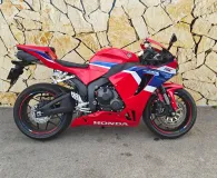 HONDA CBR 600 RR