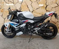 BMW 1000 R 2025