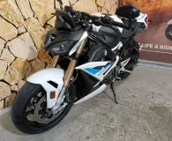 BMW 1000 R 2025