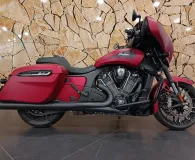 INDIAN PowerPlus 1834 Dark Horse