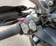 DUCATI V2 S Travel