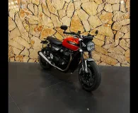 TRIUMPH Speed Twin 1200