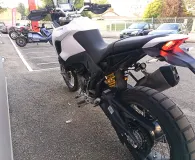DUCATI V2 890 1ére main