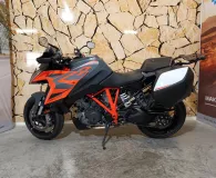 KTM SuperDuke GT 1290