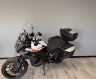 KTM SUPER ADVENTURE S .