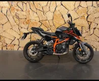 KTM Duke 390 2025