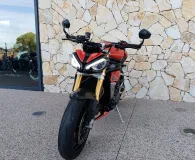 TRIUMPH 1200 RS + pot  SC project