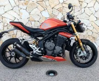 TRIUMPH 1200 RS + pot  SC project