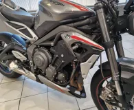 TRIUMPH 765 RS REVISEE GARANTIE