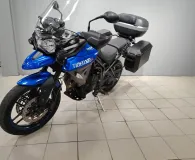 TRIUMPH 800 XRx REVISION DES 40000 KMS OK PNEUS NEUF + KIT CHAINE NEUF