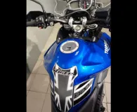 TRIUMPH 800 XRx REVISION DES 40000 KMS OK PNEUS NEUF + KIT CHAINE NEUF