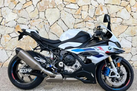 BMW S 1000 RR 2025 BILLET PACK + JANTES EN CARBONE