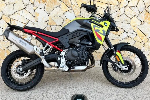 BMW F 900 GS 105cv