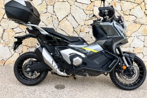 HONDA X-ADV 750 DCT ABS 10/2023 + OPTIONS