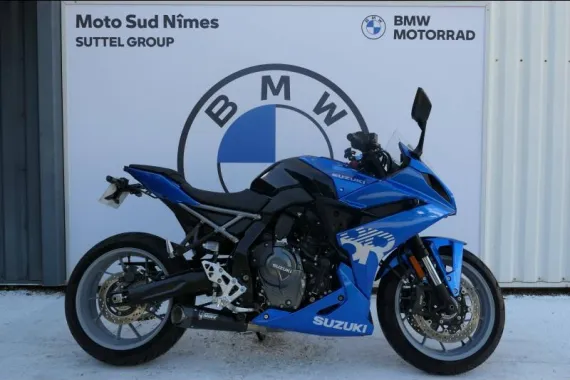 SUZUKI GSX-8R + Options