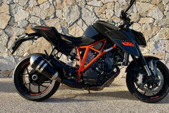 KTM Super Duke 1290 R ABS 2014