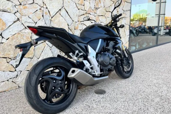 HONDA CB 1000 R 2011