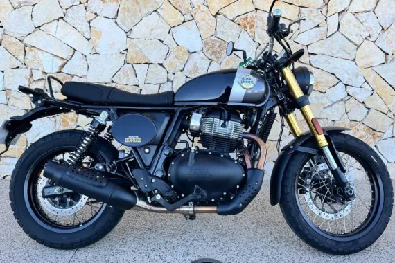 ROYAL ENFIELD Interceptor Twin 650 version BEAR