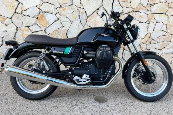 MOTO-GUZZI V7 V7  750