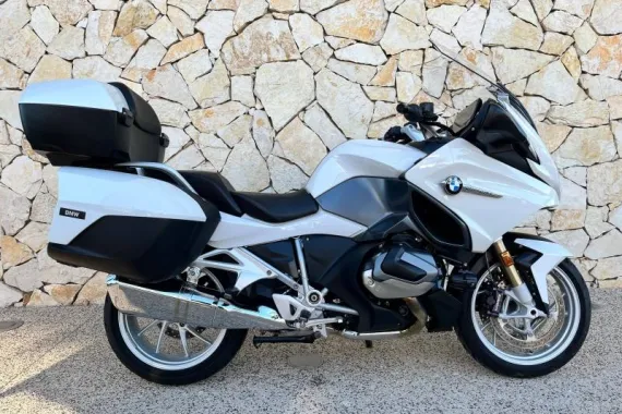 BMW R 1250 RT + options