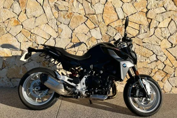 BMW F 900 R 105 CV