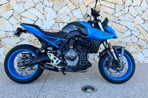 SUZUKI GSX-8S 800 A2