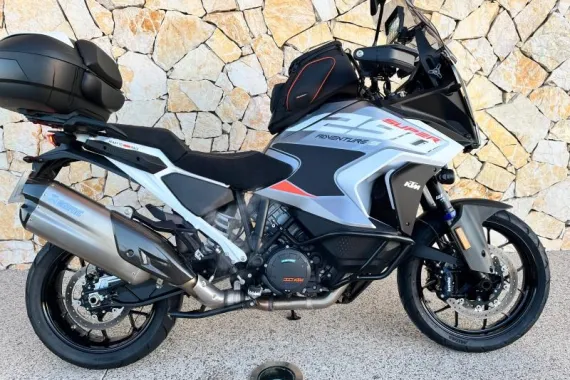KTM Super Adventure 1290 S 2025 + OPTIONS ET TECH PACK