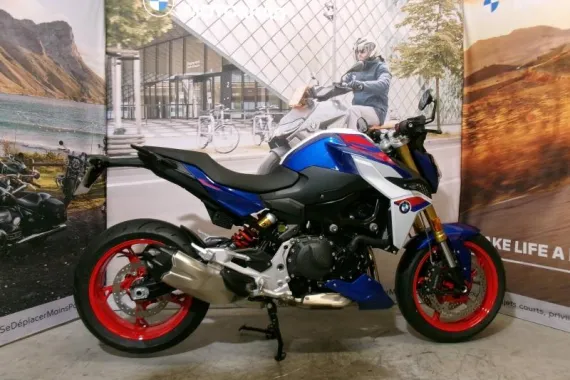 BMW F F 900 R A2 2025