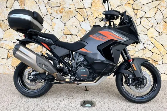 KTM Super Adventure 1290 S 2022 Tech Pack + options