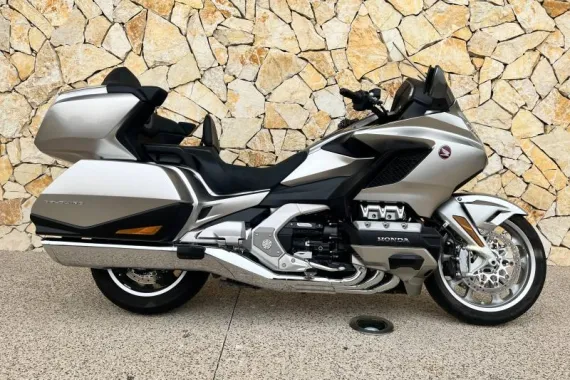 HONDA GL Goldwing 1800 Touring DCT 2023 9000KM
