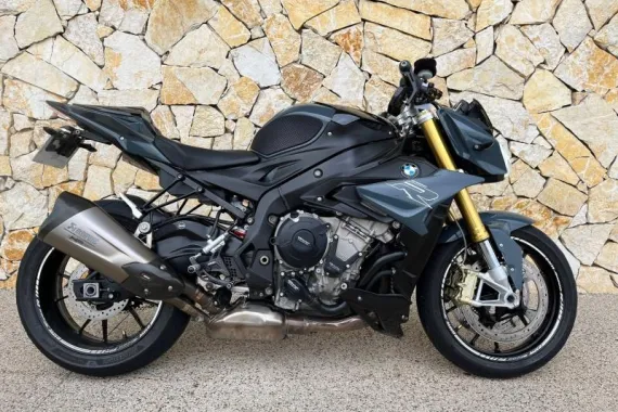 BMW S 1000 R pack + options