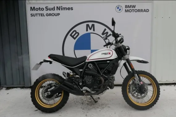 DUCATI Scrambler 800 Desert Sled + Option