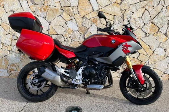 BMW F 900 XR A2 FULL PACK + options