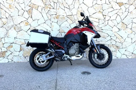 DUCATI Multistrada V4 Rally 1160 Adventure Travel & Radar FULL OPTIONS
