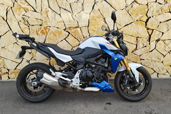 BMW F F 900 R