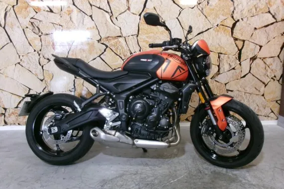 TRIUMPH Trident Trident 660