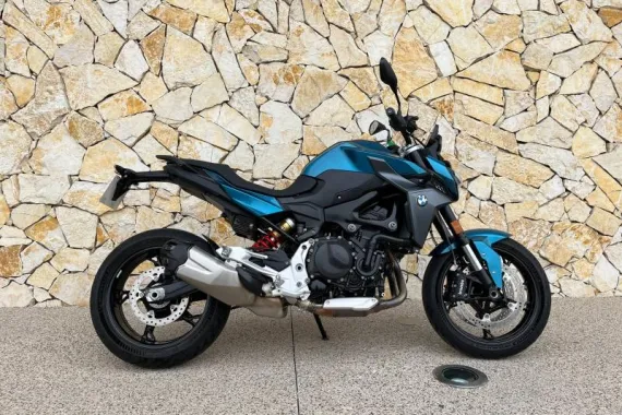 BMW F 900 R 2025