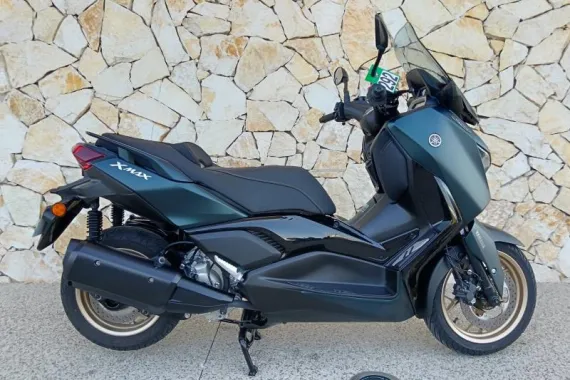 YAMAHA X-Max 300 Tech MAX
