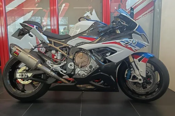 BMW S 1000 RR PACK M
