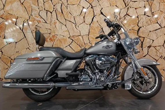 HARLEY-DAVIDSON Road King Classic Road King Classic 1690 Couleur ABS 2016